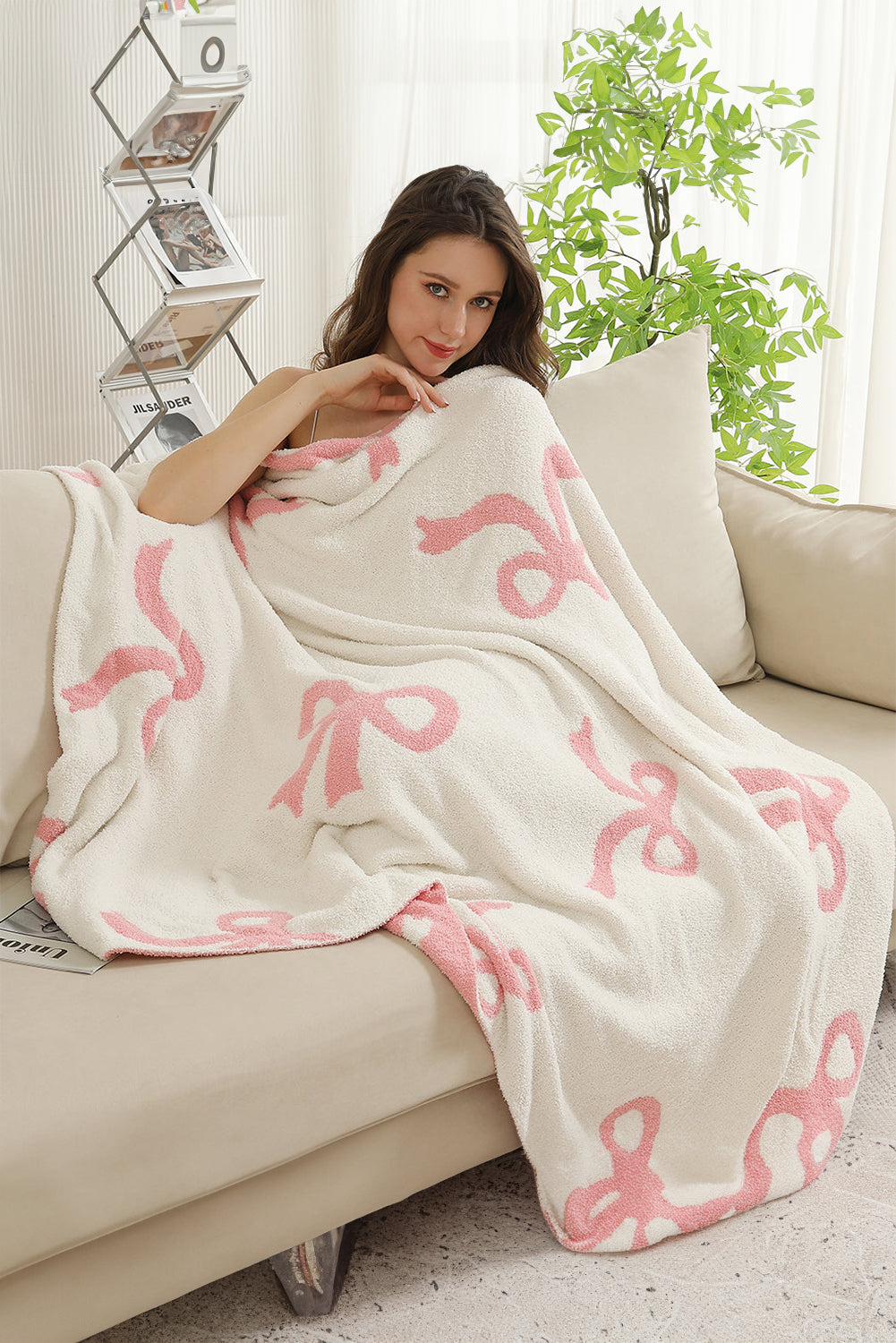 Pink 127*152cm Bow Printed Cozy Soft Throw Blanket