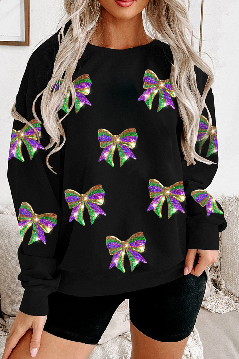 Black Sequin Mardi Gras Bow Graphic Pullover Sweatshirt