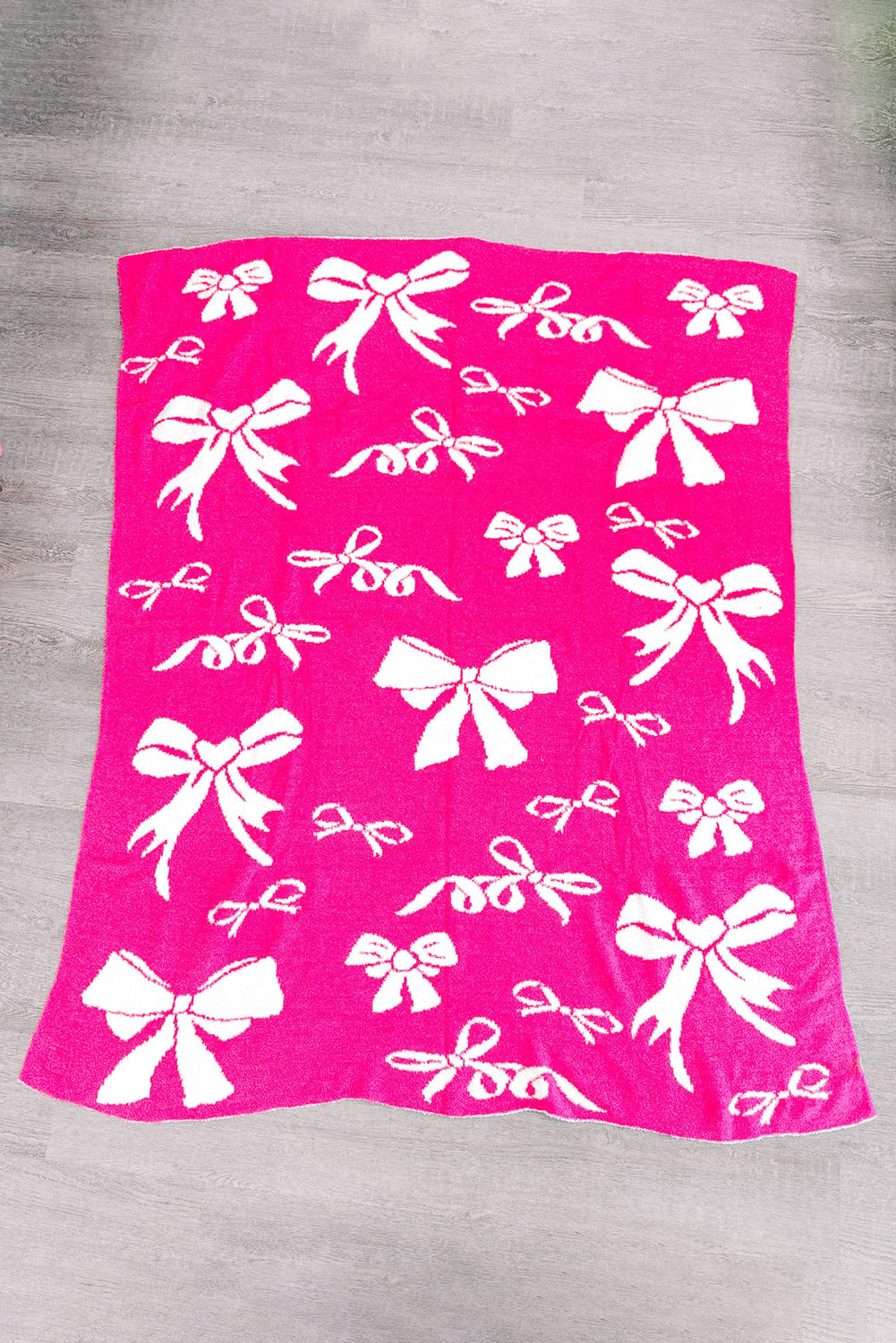 Pink 127*152cm Bow Printed Cozy Soft Throw Blanket